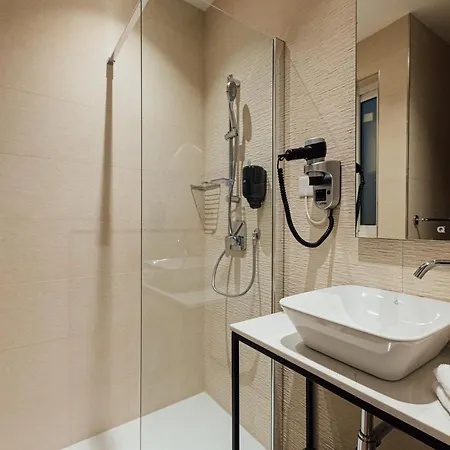 Pensionat Ta' Tereza In Manwel Dimech 4*