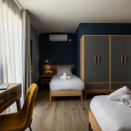 Ta' Tereza In Manwel Dimech Guest house Sliema