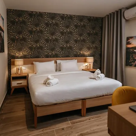 Ta' Tereza In Manwel Dimech Penzion Sliema